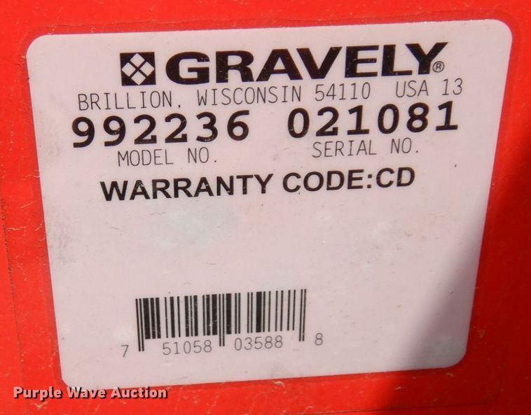 image for item MF9598 Gravely Pro Turn 460  ZTR lawn mower