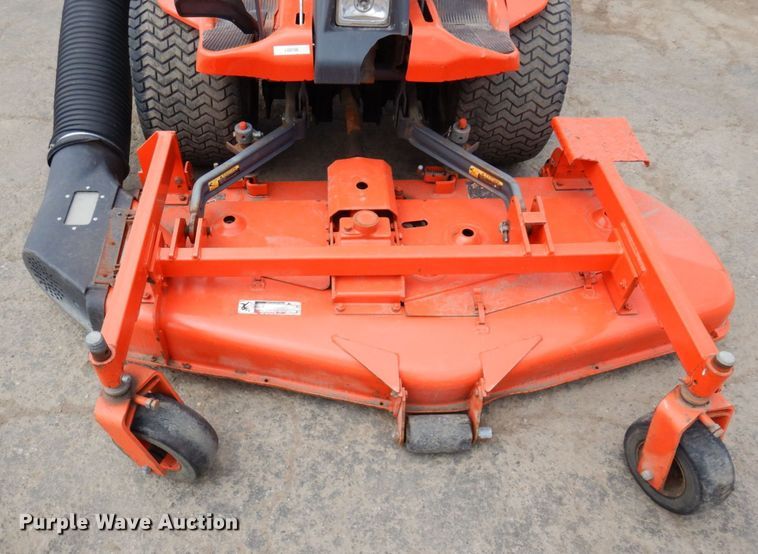image for item MF9601 Kubota F2560  lawn mower