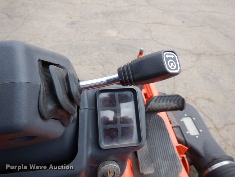 image for item MF9601 Kubota F2560  lawn mower