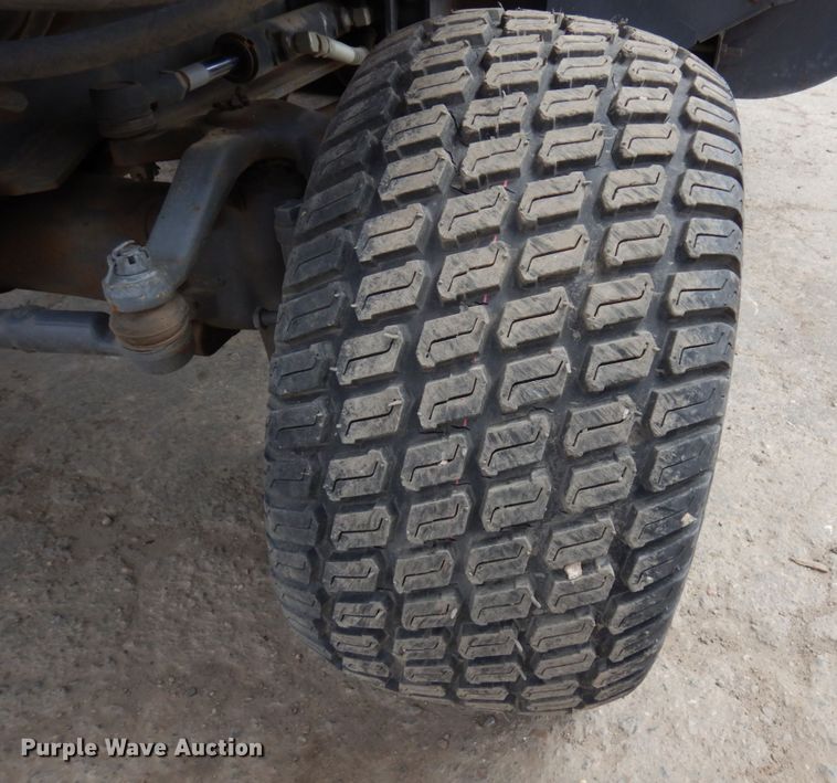 image for item MF9601 Kubota F2560  lawn mower