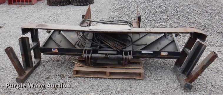 image for item MU9561 Tommy Gate 102" W end gate lift