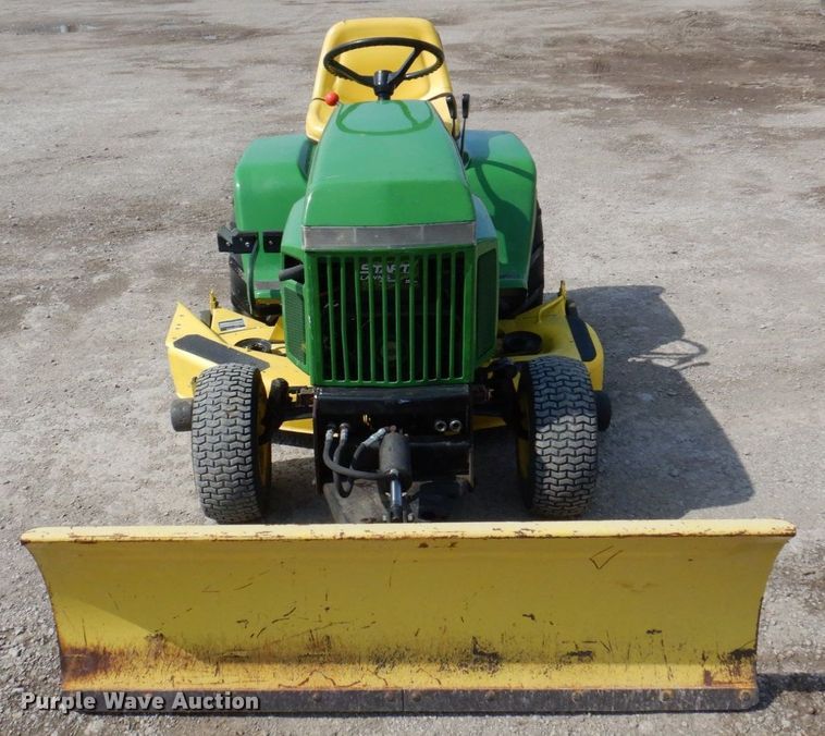 image for item MU9593 John Deere 322  lawn mower