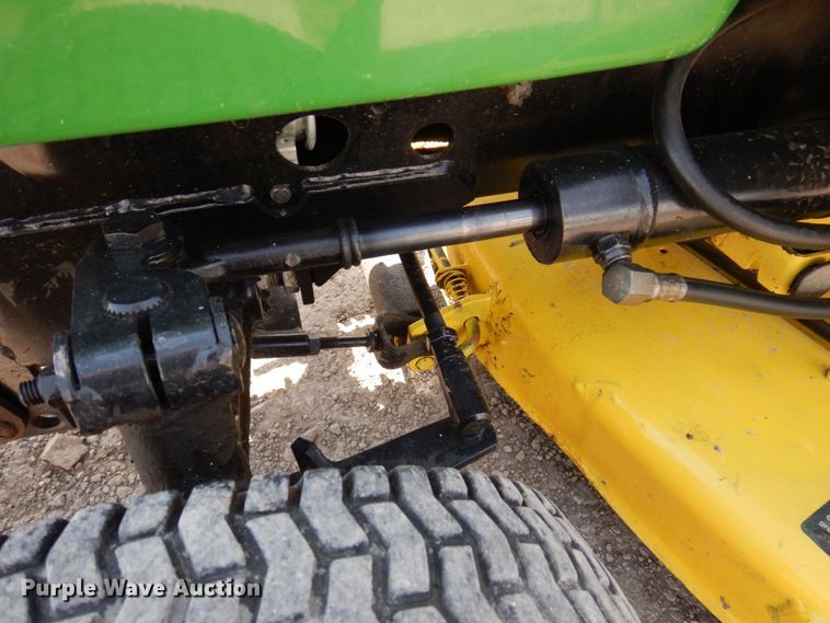 image for item MU9593 John Deere 322  lawn mower