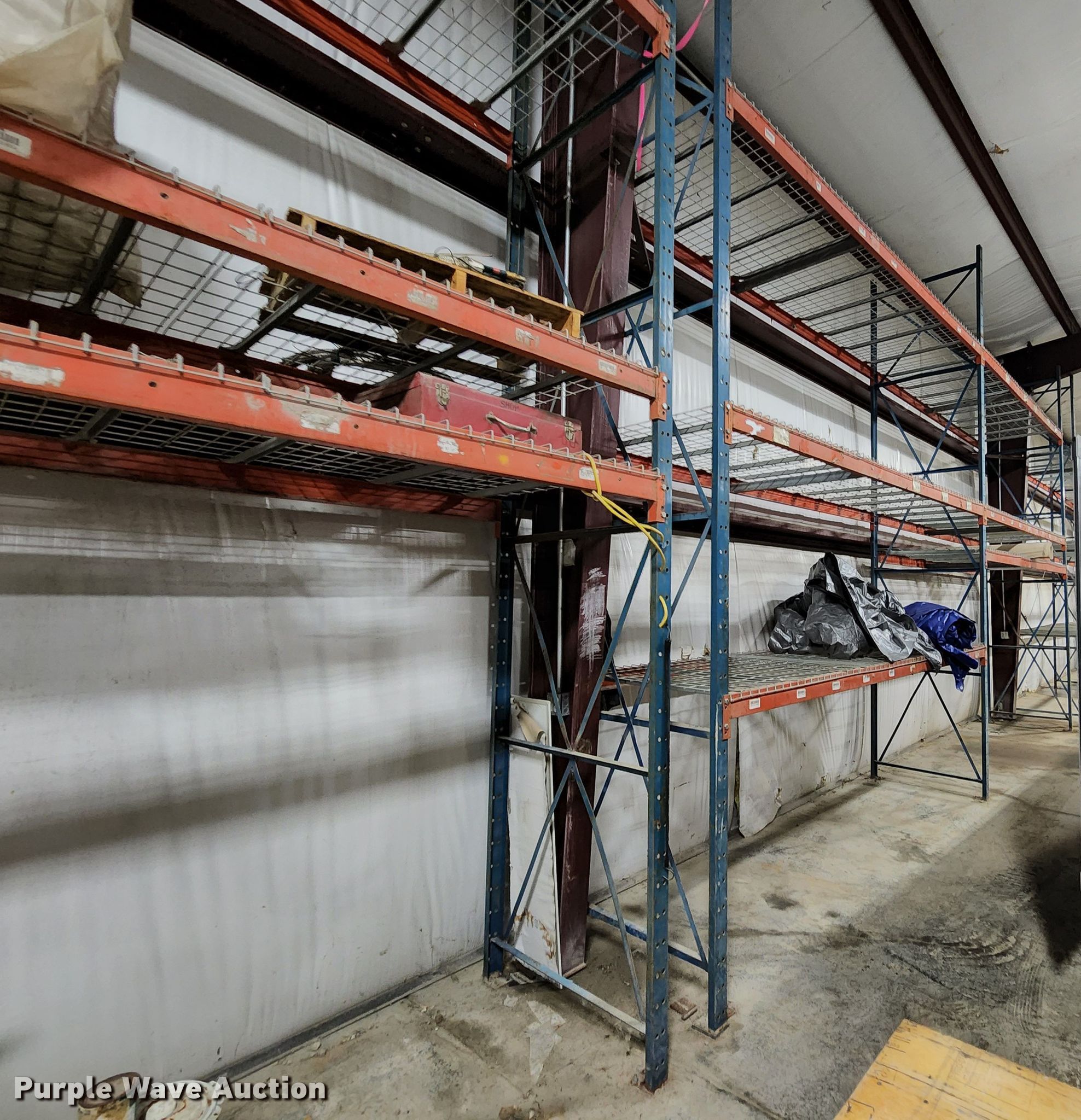 Pallet racking in Kansas City, MO Item KF9067 sold Purple Wave