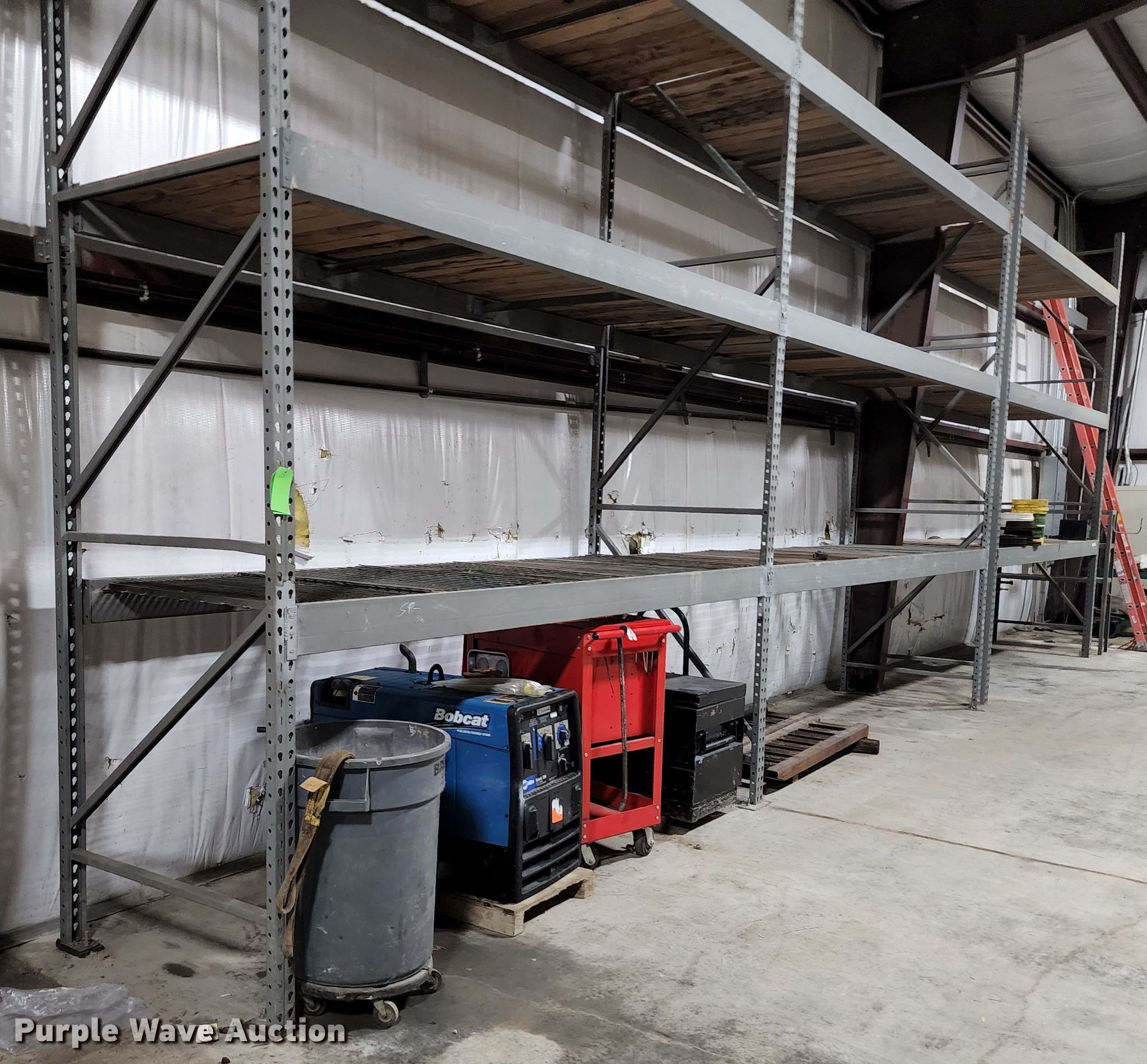 Pallet racking in Kansas City, MO Item KF9068 sold Purple Wave