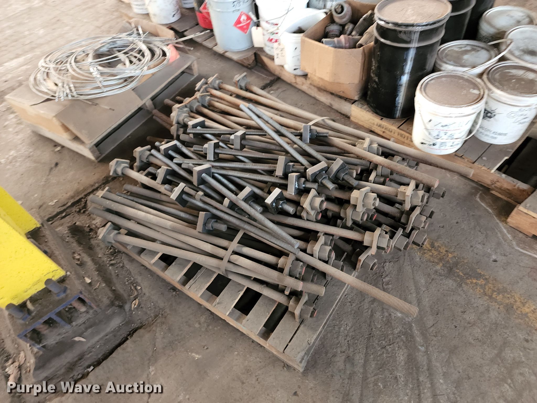 Fasteners in Kansas City, MO Item KF9116 sold Purple Wave