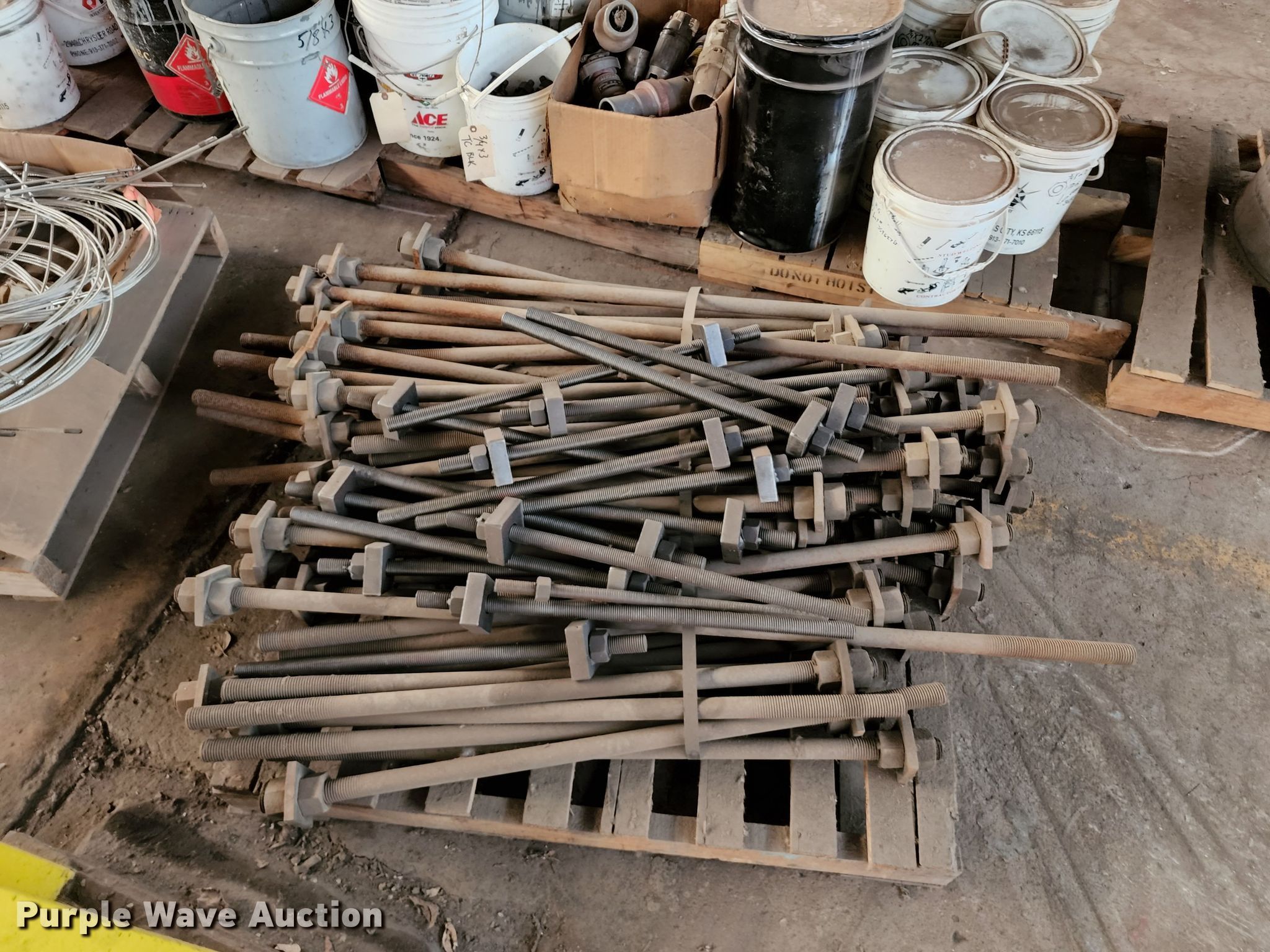 Fasteners in Kansas City, MO Item KF9116 sold Purple Wave