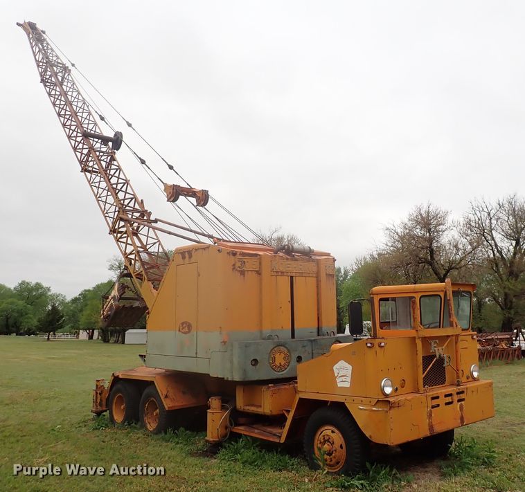 image for item DI1911 Koehring 305  crane