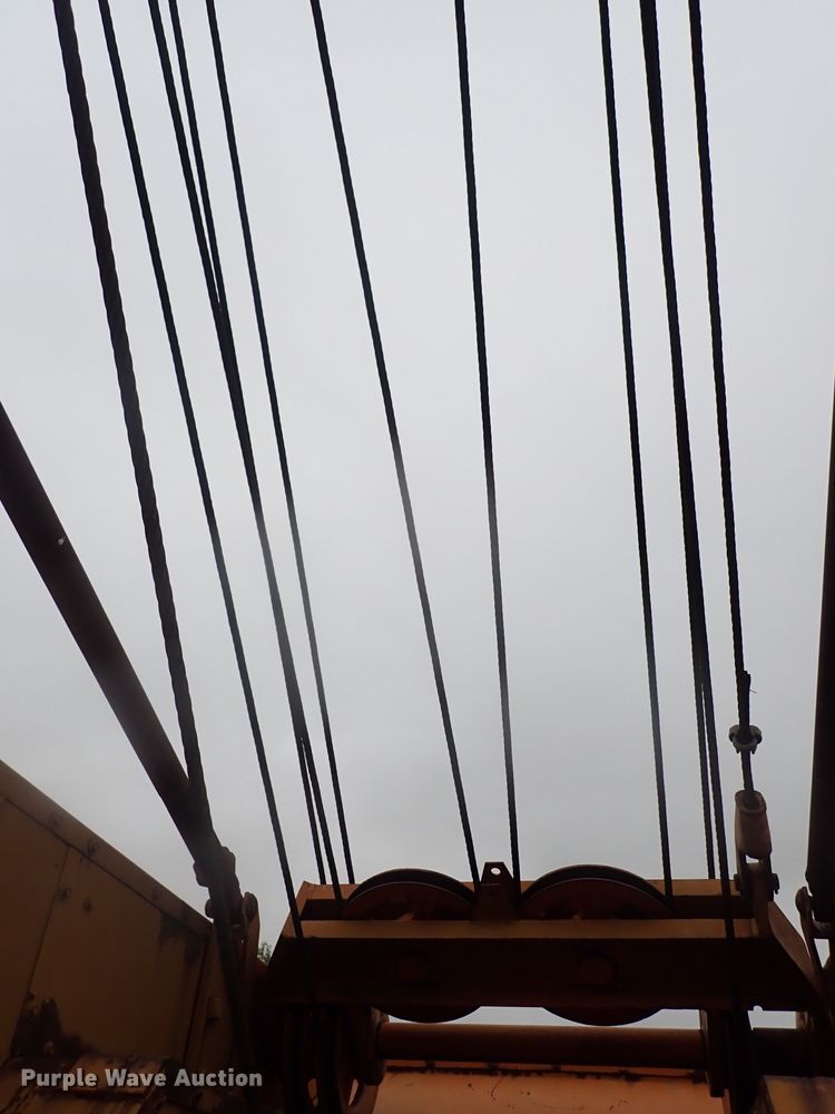 image for item DI1911 Koehring 305  crane