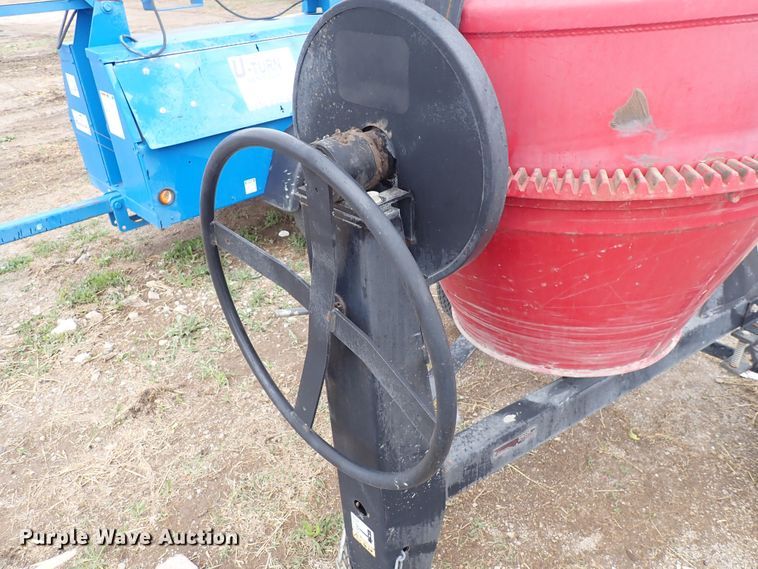 image for item DI1963 Toro  concrete mixer