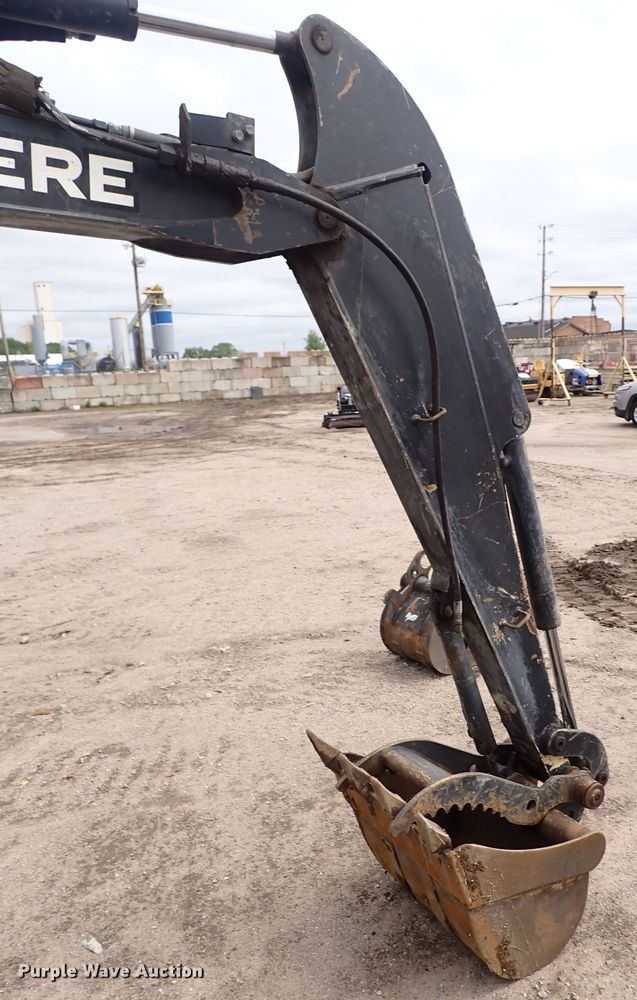 image for item DI1971 2014 John Deere 35G  mini excavator