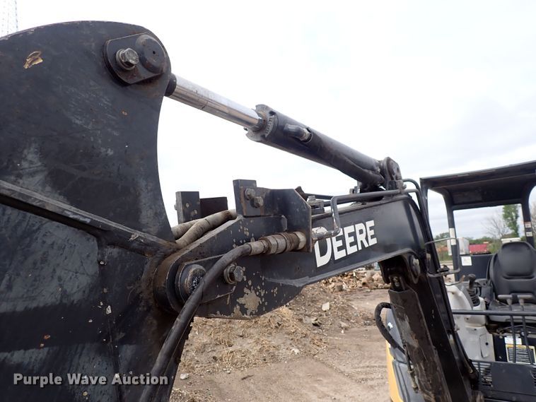 image for item DI1971 2014 John Deere 35G  mini excavator