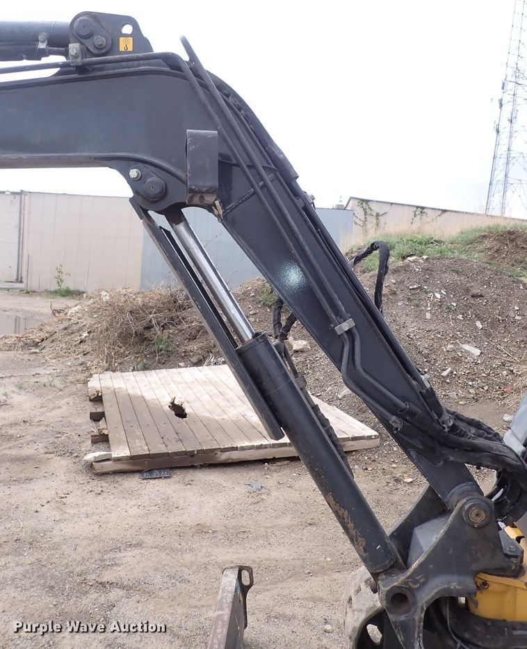 image for item DI1971 2014 John Deere 35G  mini excavator