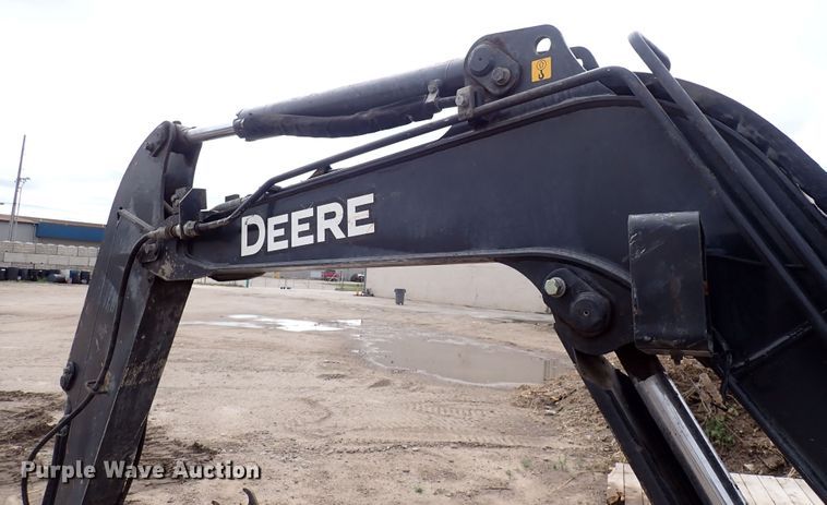 image for item DI1971 2014 John Deere 35G  mini excavator