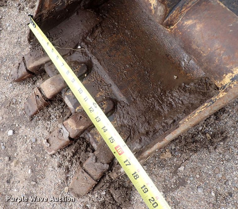 image for item DI1971 2014 John Deere 35G  mini excavator