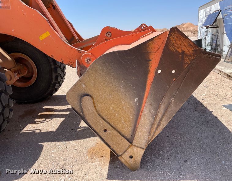 image for item DJ5123 1996 Fiat-Allis FR220.2  wheel loader