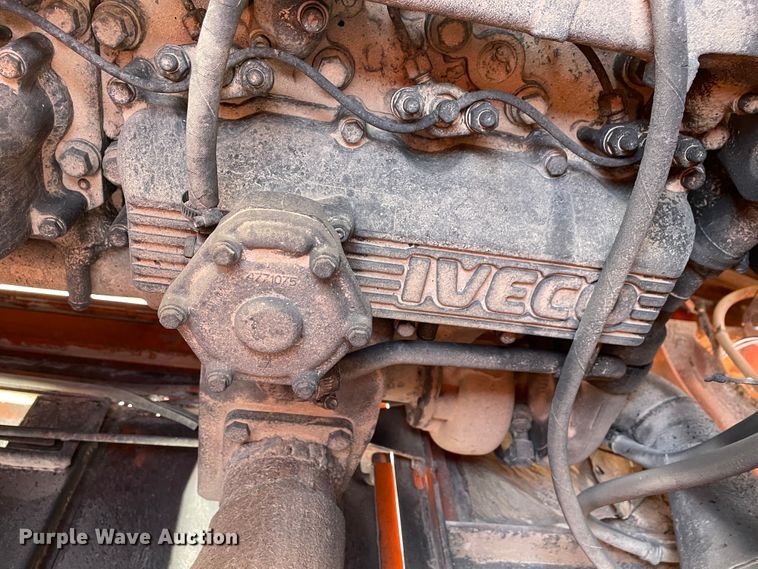 image for item DJ5123 1996 Fiat-Allis FR220.2  wheel loader