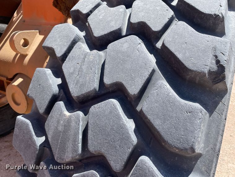 image for item DJ5123 1996 Fiat-Allis FR220.2  wheel loader