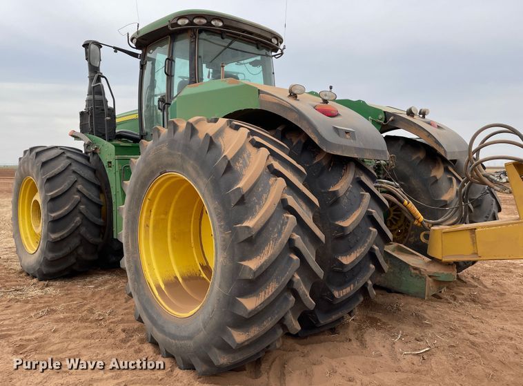 image for item DJ5128 2016 John Deere 9570R Scraper Special  4WD tractor