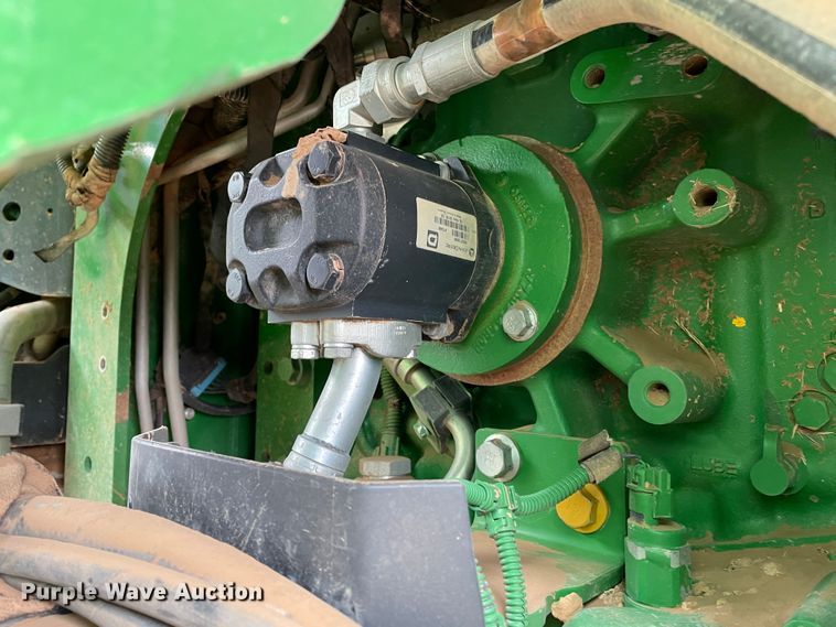 image for item DJ5128 2016 John Deere 9570R Scraper Special  4WD tractor