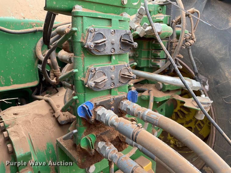 image for item DJ5128 2016 John Deere 9570R Scraper Special  4WD tractor