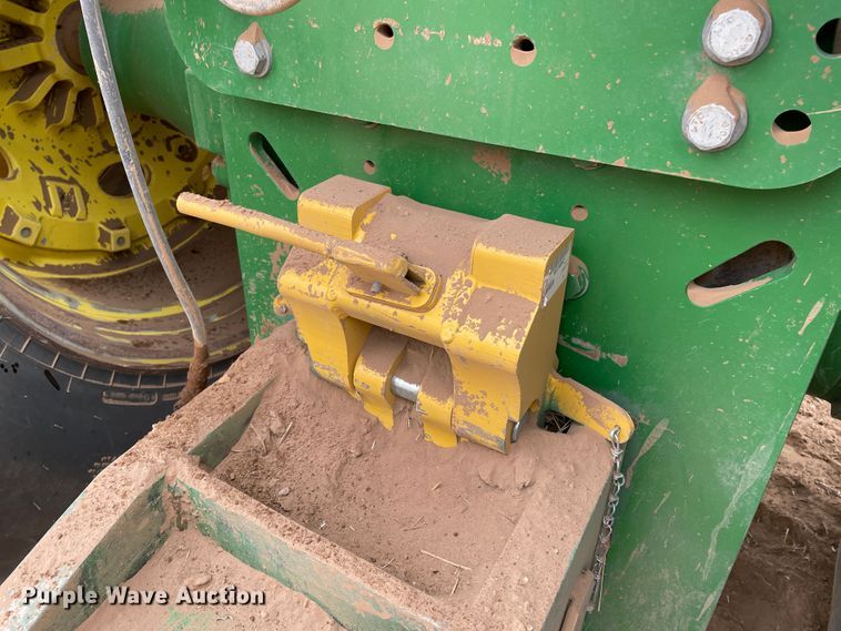 image for item DJ5128 2016 John Deere 9570R Scraper Special  4WD tractor