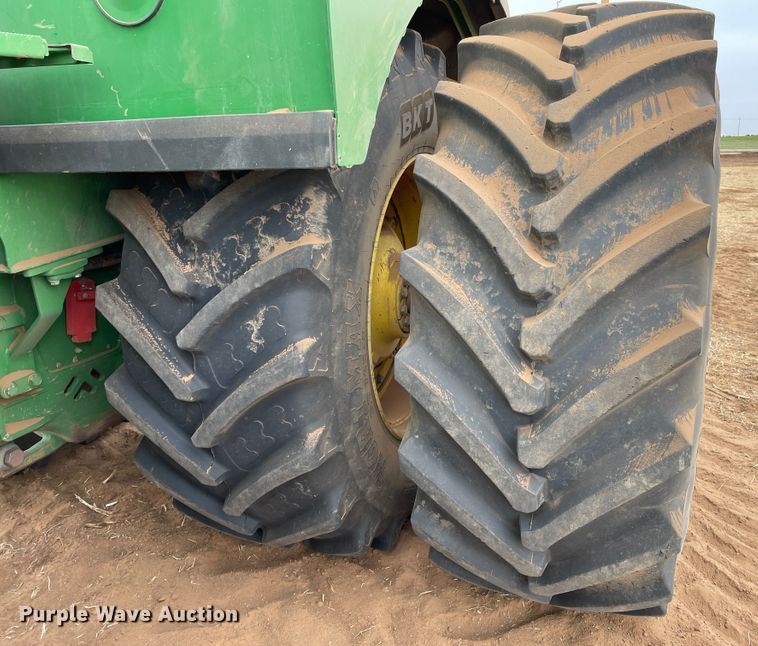 image for item DJ5128 2016 John Deere 9570R Scraper Special  4WD tractor