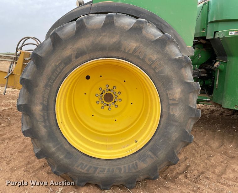 image for item DJ5128 2016 John Deere 9570R Scraper Special  4WD tractor