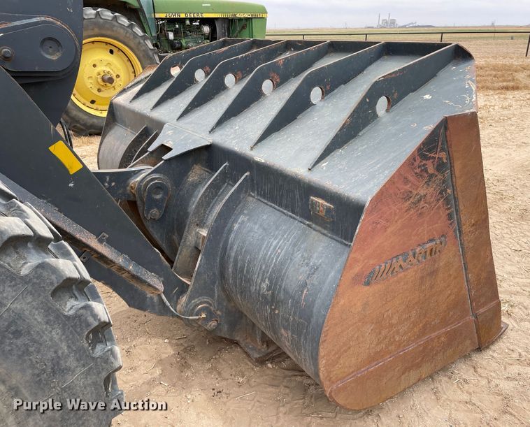 image for item DJ5132 2014 John Deere 624K  wheel loader