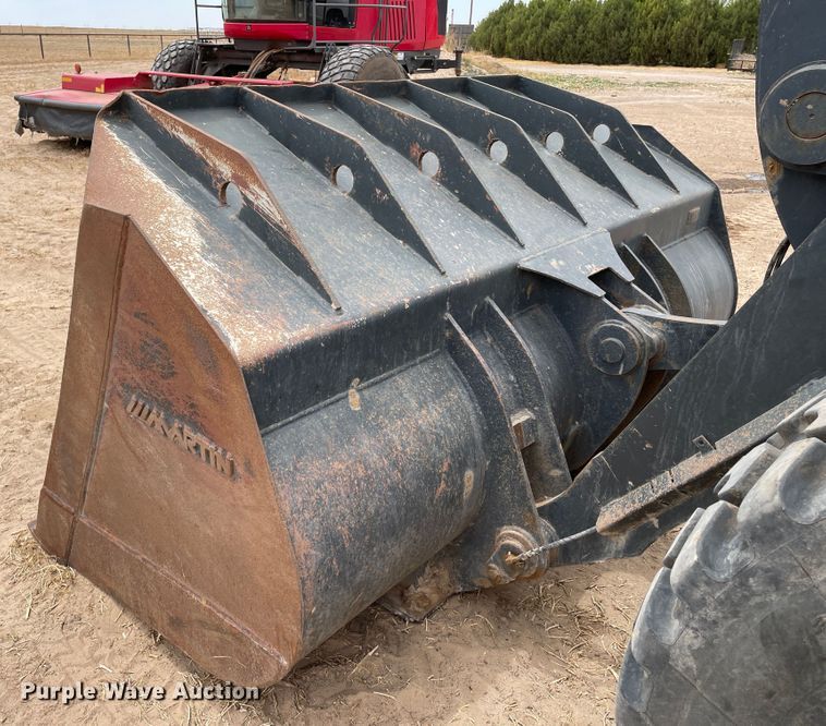 image for item DJ5132 2014 John Deere 624K  wheel loader