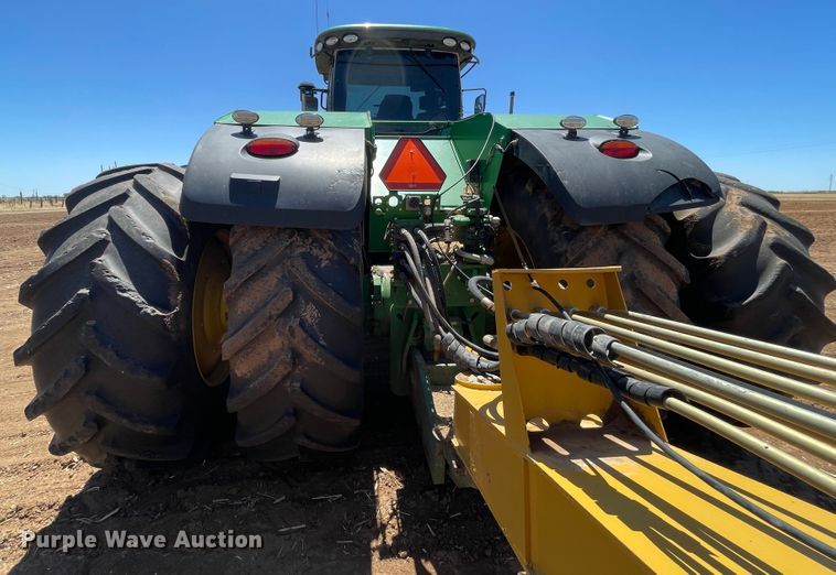 image for item DJ5140 2015 John Deere 9570R Scraper Special  4WD tractor