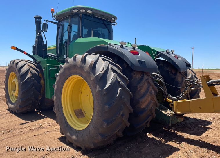 image for item DJ5140 2015 John Deere 9570R Scraper Special  4WD tractor