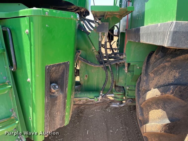 image for item DJ5140 2015 John Deere 9570R Scraper Special  4WD tractor