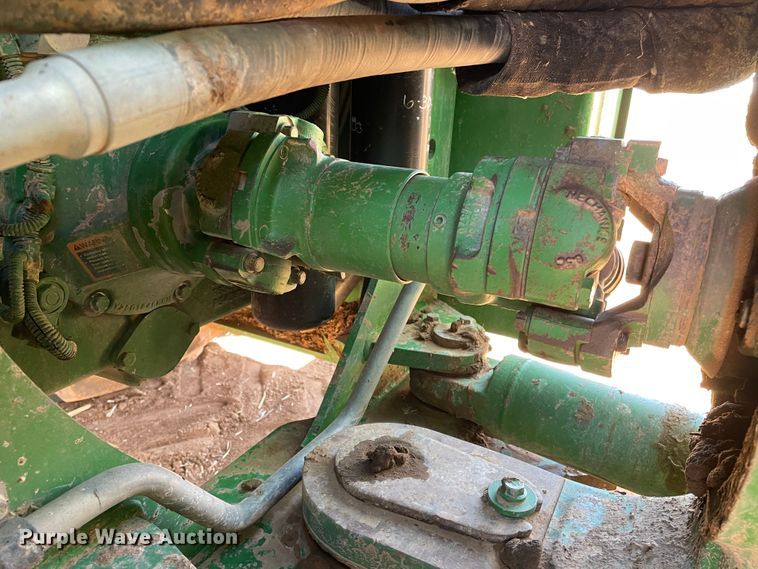 image for item DJ5140 2015 John Deere 9570R Scraper Special  4WD tractor