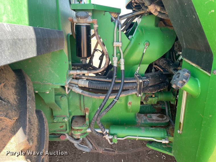 image for item DJ5140 2015 John Deere 9570R Scraper Special  4WD tractor
