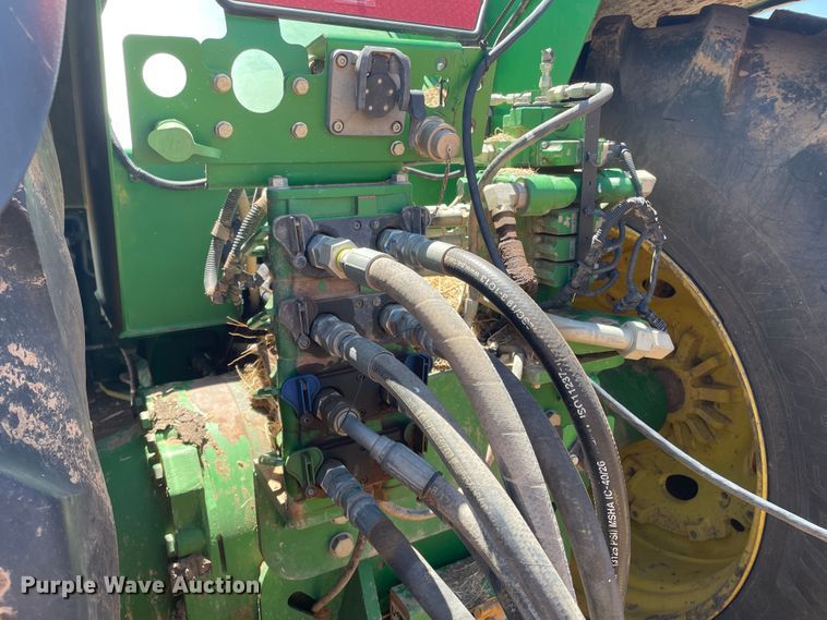 image for item DJ5140 2015 John Deere 9570R Scraper Special  4WD tractor