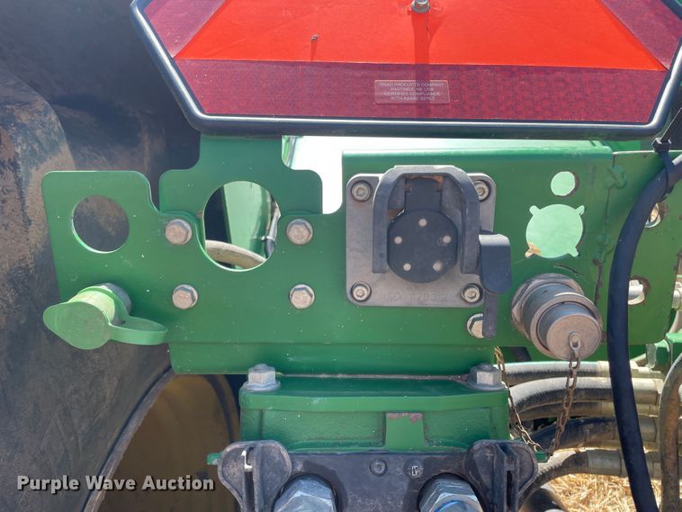 image for item DJ5140 2015 John Deere 9570R Scraper Special  4WD tractor