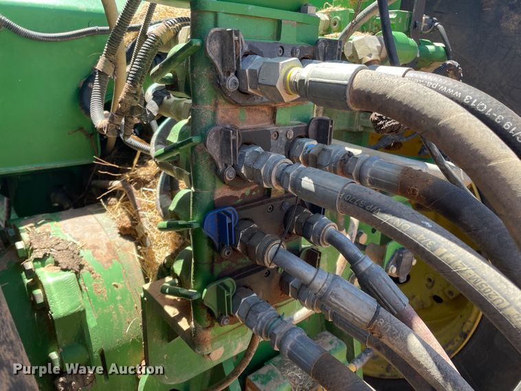 image for item DJ5140 2015 John Deere 9570R Scraper Special  4WD tractor