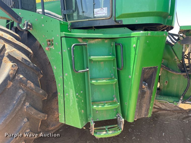 image for item DJ5140 2015 John Deere 9570R Scraper Special  4WD tractor