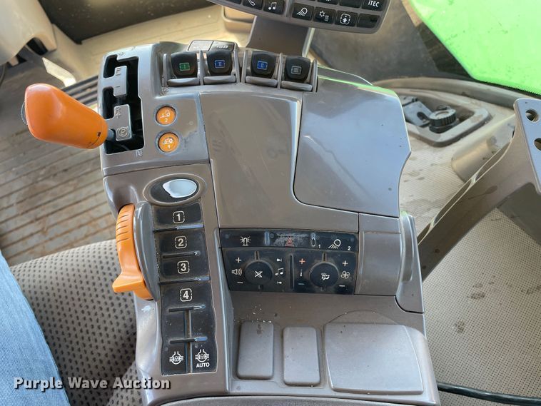 image for item DJ5140 2015 John Deere 9570R Scraper Special  4WD tractor