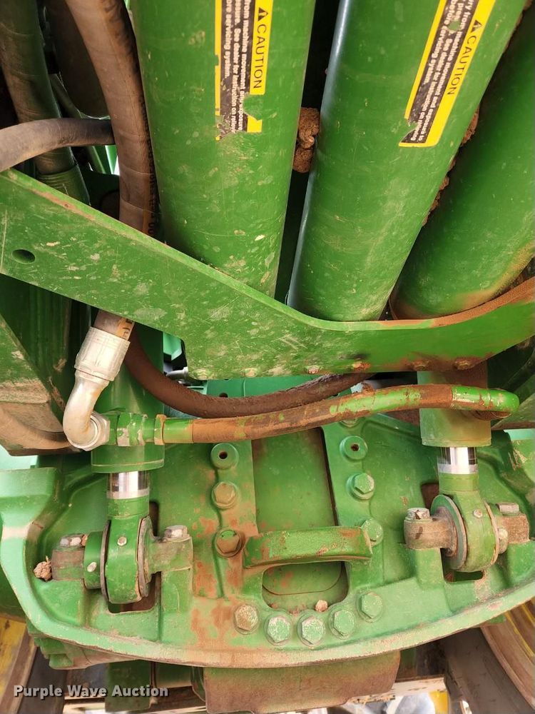 image for item DJ5140 2015 John Deere 9570R Scraper Special  4WD tractor