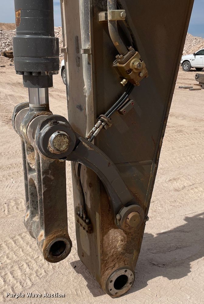 image for item DJ5141 2015 Volvo EC480EL  excavator