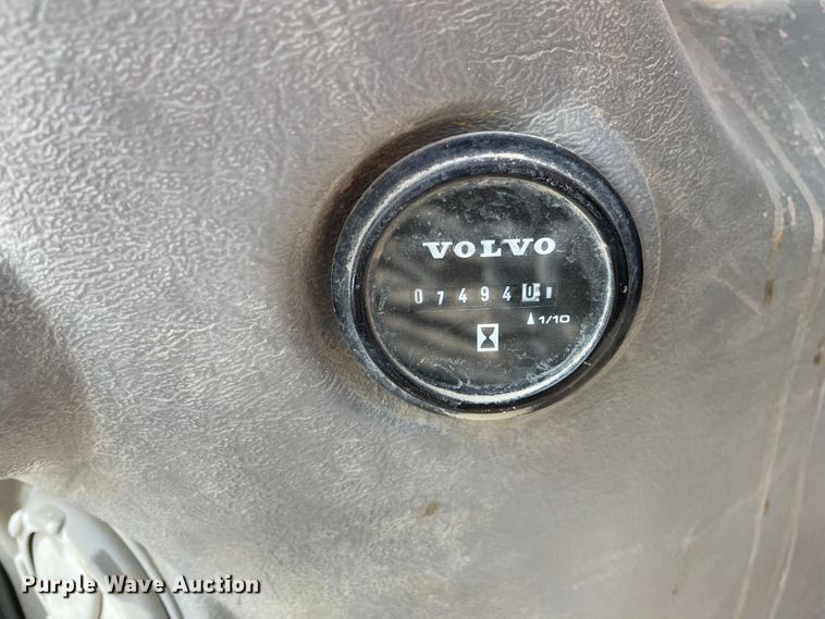 image for item DJ5141 2015 Volvo EC480EL  excavator