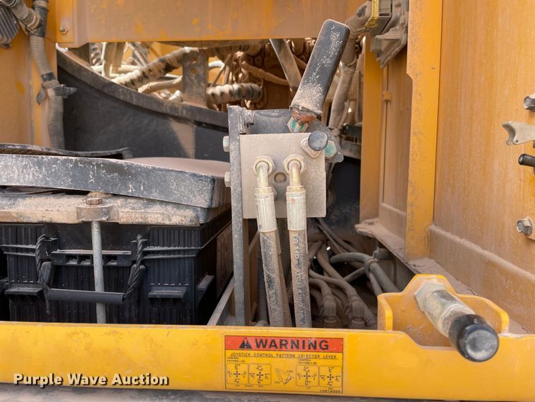 image for item DJ5141 2015 Volvo EC480EL  excavator