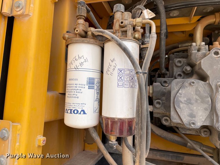 image for item DJ5141 2015 Volvo EC480EL  excavator