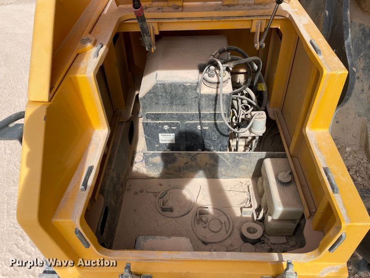 image for item DJ5141 2015 Volvo EC480EL  excavator