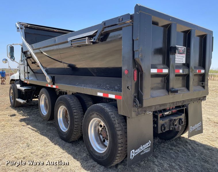 image for item DJ5146 2007 Mack CXN612  dump truck