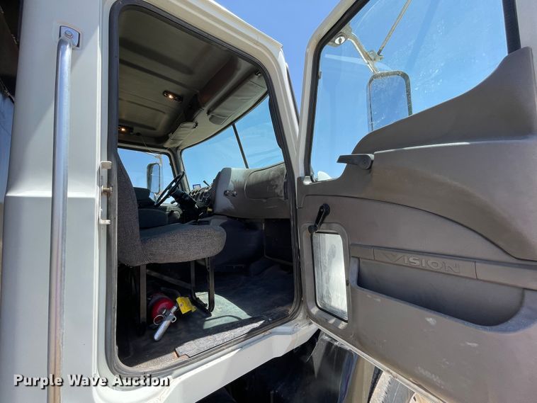 image for item DJ5146 2007 Mack CXN612  dump truck