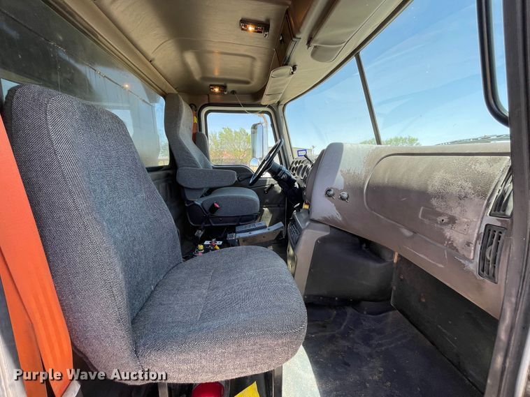 image for item DJ5146 2007 Mack CXN612  dump truck