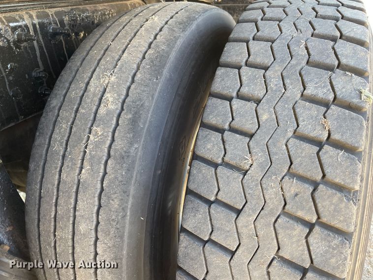 image for item DJ5146 2007 Mack CXN612  dump truck